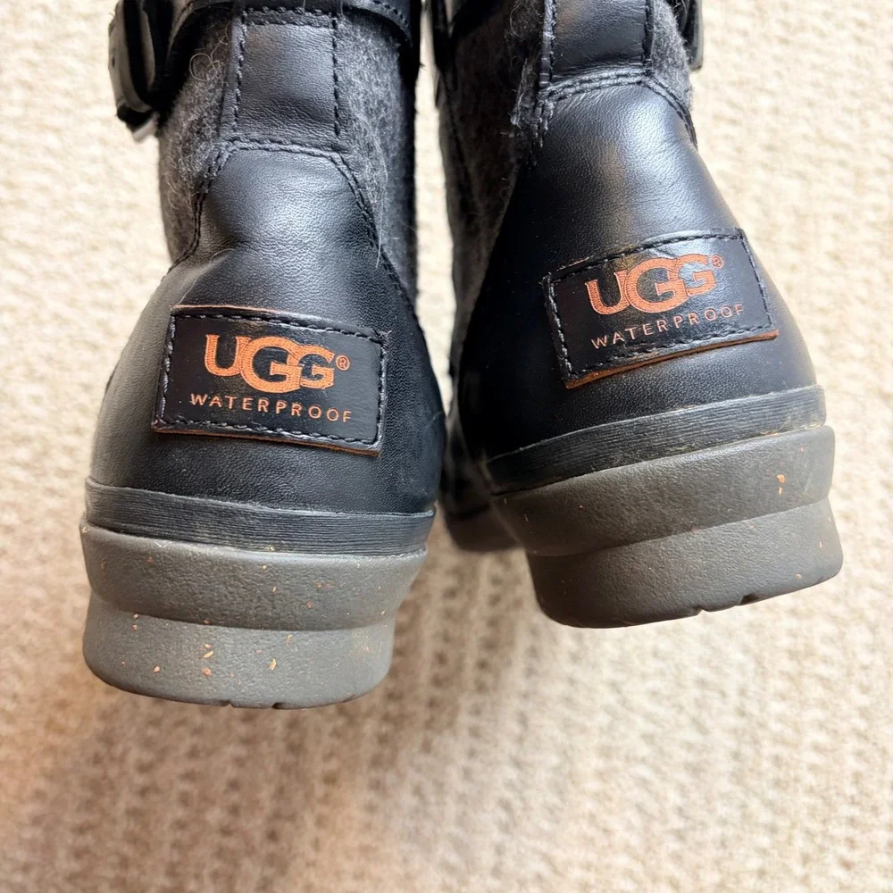 UGG Simmens Waterproof Black Leather Wool Lace Up Buckle Boots 1005264 Women 8.5
